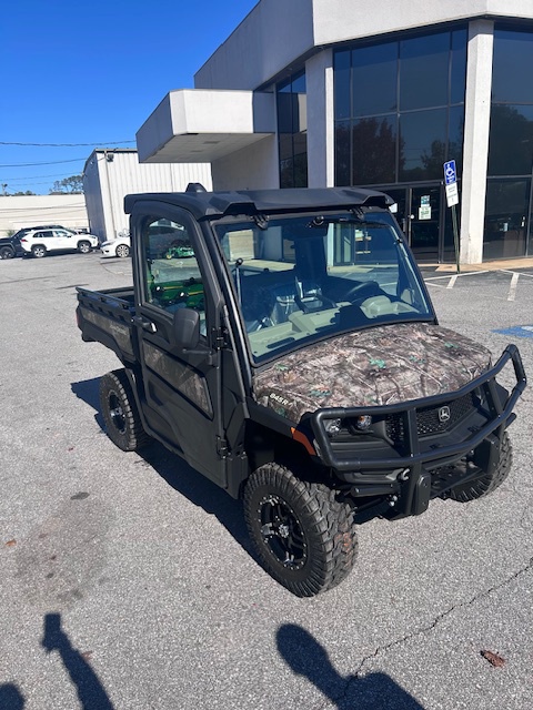 2026 John Deere 845R Image 2