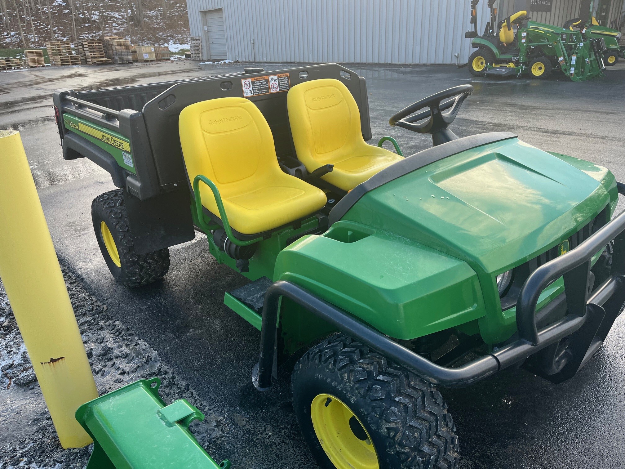 2016 John Deere TX Image 3