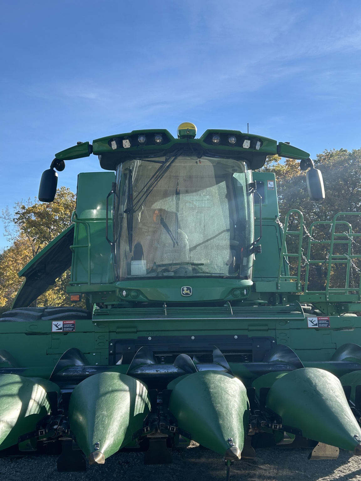  2022 John Deere S770 at Heritage Tractor in Carthage, IL