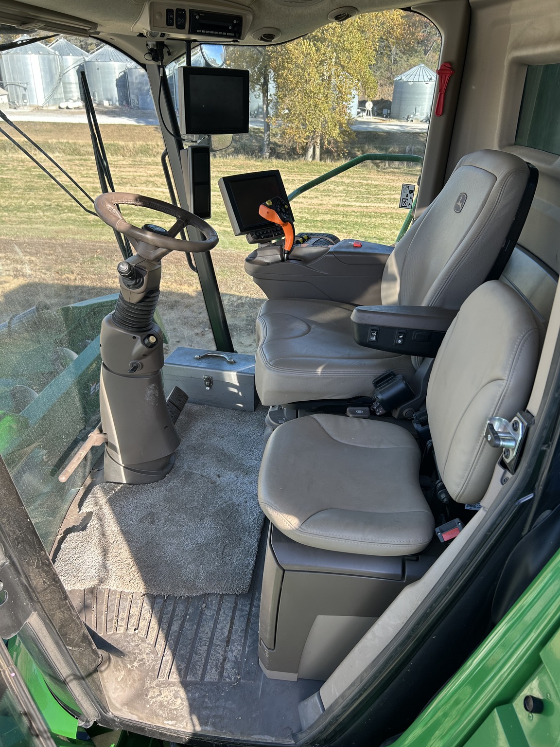  2022 John Deere S770 at Heritage Tractor in Carthage, IL