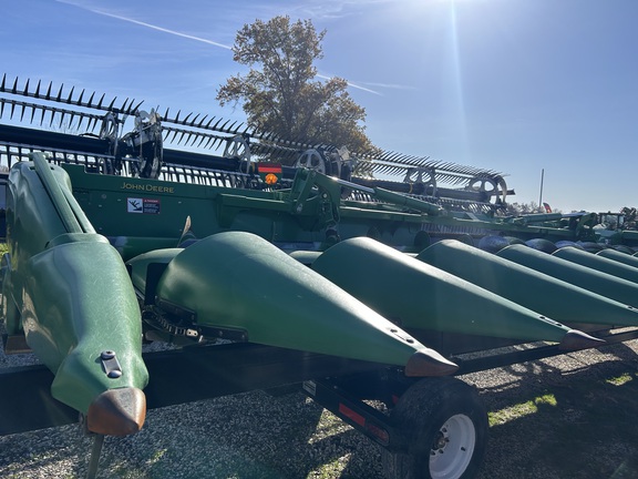 Photo of 2020 John Deere 712FC