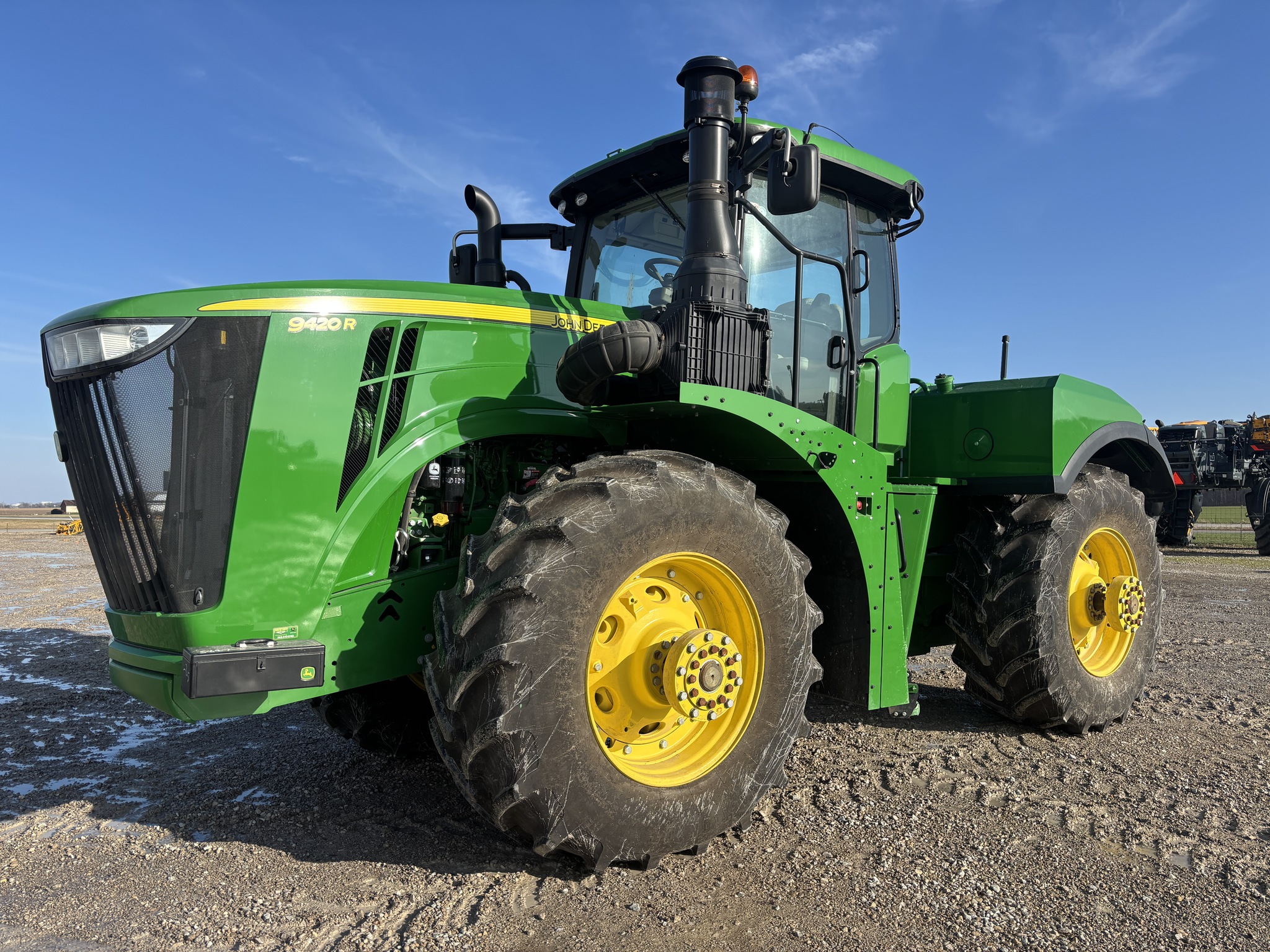 Used 2016 John Deere 9420R Articulated 4WD Tractors at Koenig Equipment in Greensburg, IN - PhotoXL0