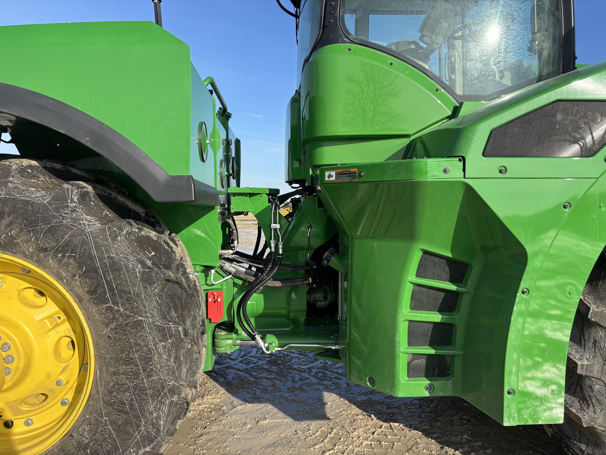 Used 2016 John Deere 9420R Articulated 4WD Tractors at Koenig Equipment in Greensburg, IN - PhotoXL22