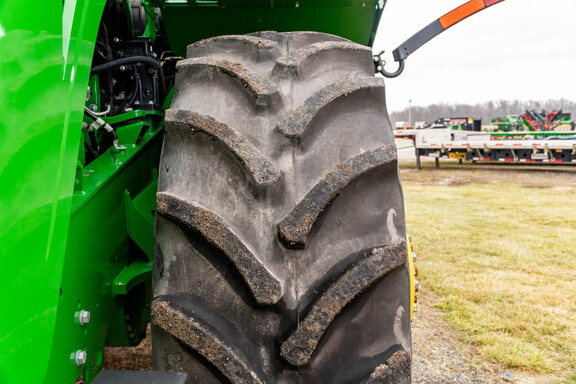 Used 2016 John Deere 9420R Articulated 4WD Tractors at Koenig Equipment in Greensburg, IN - Photo12