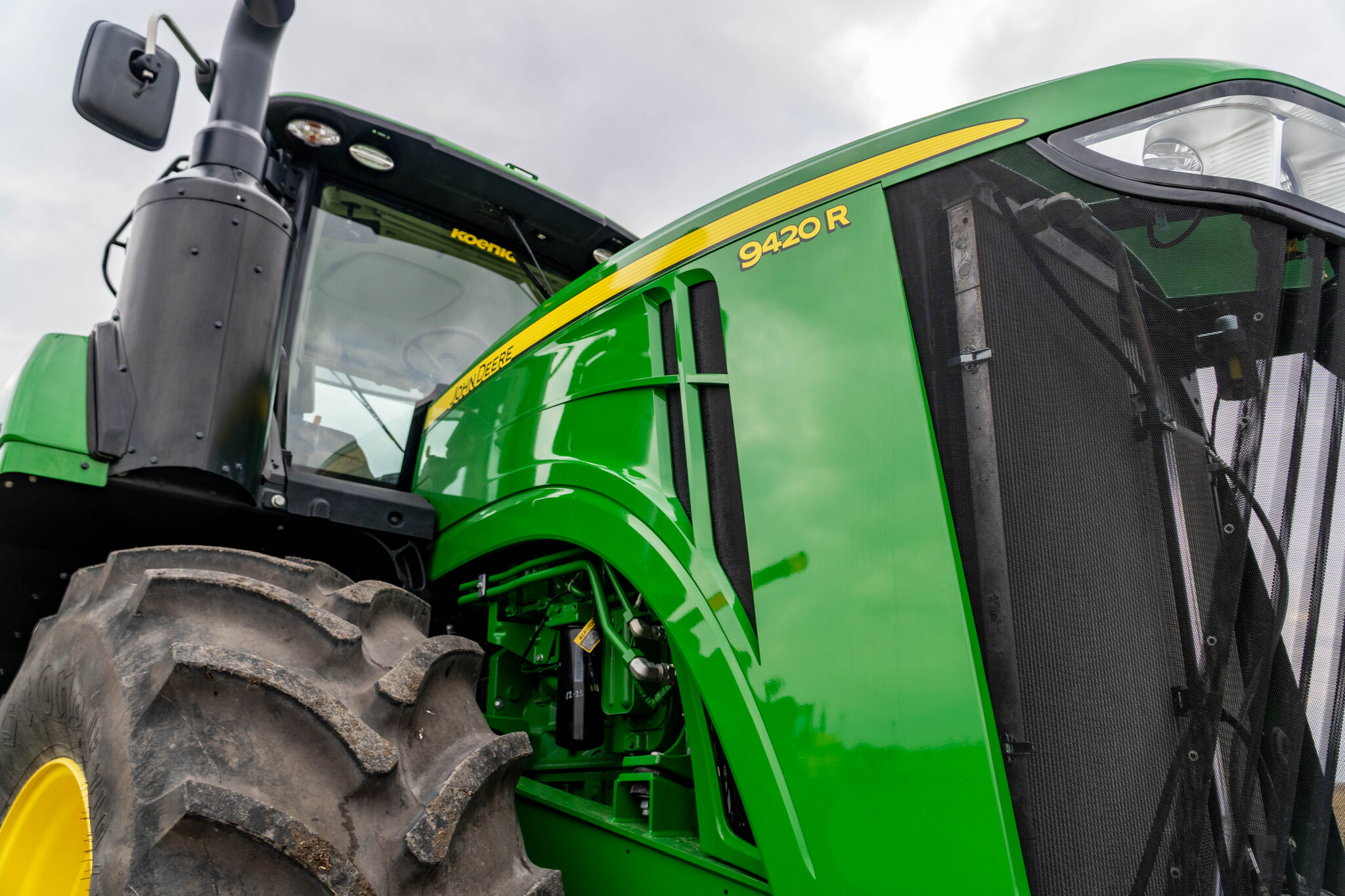 Used 2016 John Deere 9420R Articulated 4WD Tractors at Koenig Equipment in Greensburg, IN - PhotoXL20