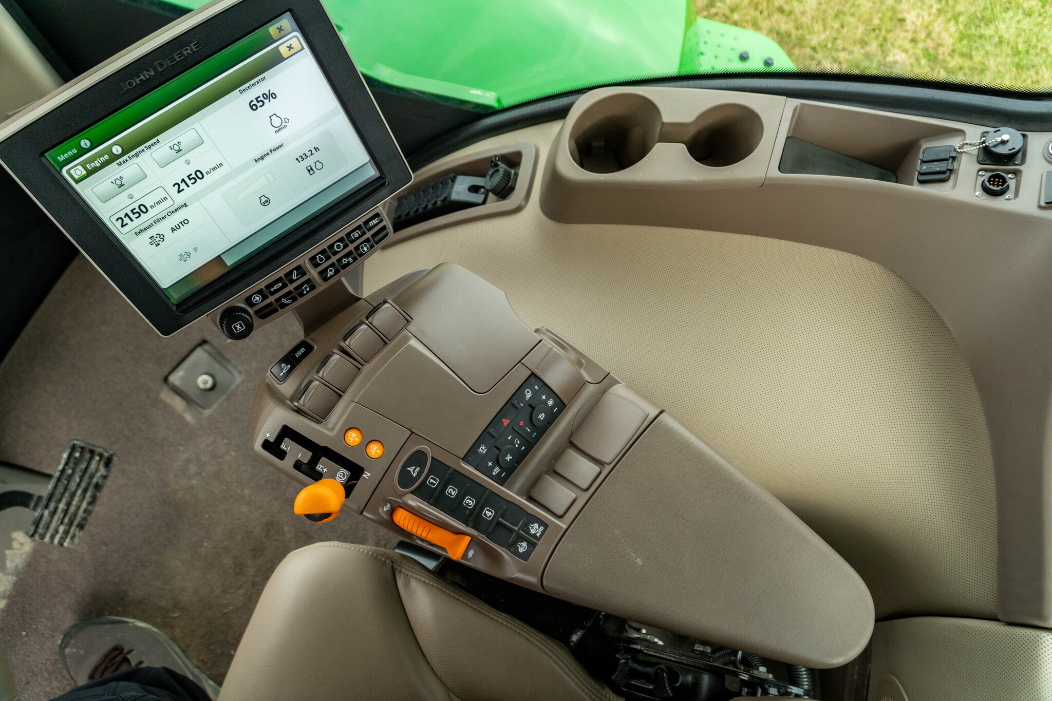 Used 2016 John Deere 9420R Articulated 4WD Tractors at Koenig Equipment in Greensburg, IN - PhotoXL26