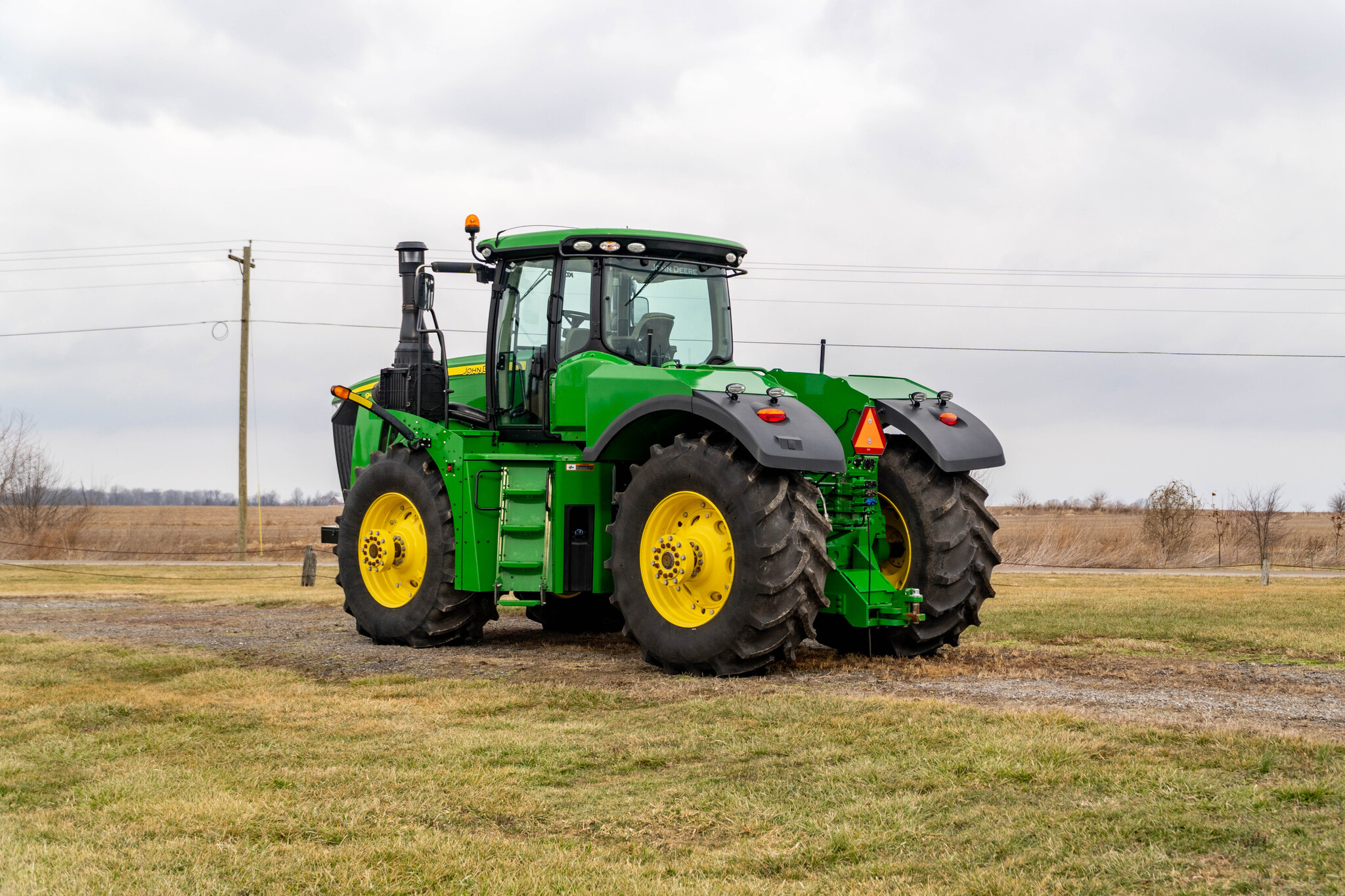 Used 2016 John Deere 9420R Articulated 4WD Tractors at Koenig Equipment in Greensburg, IN - PhotoXL3