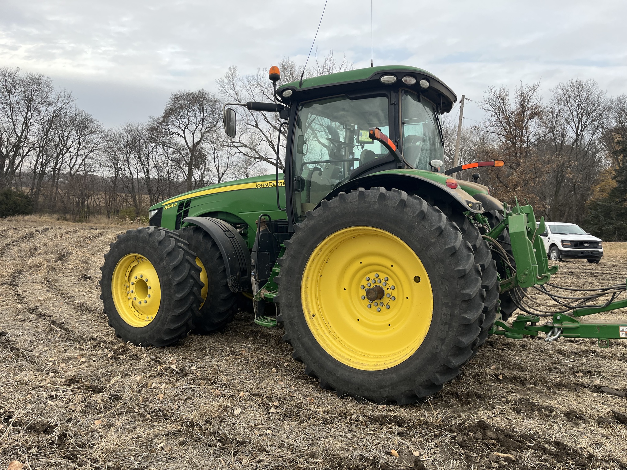  2016 John Deere 8295R at Heritage Tractor in Seneca, KS