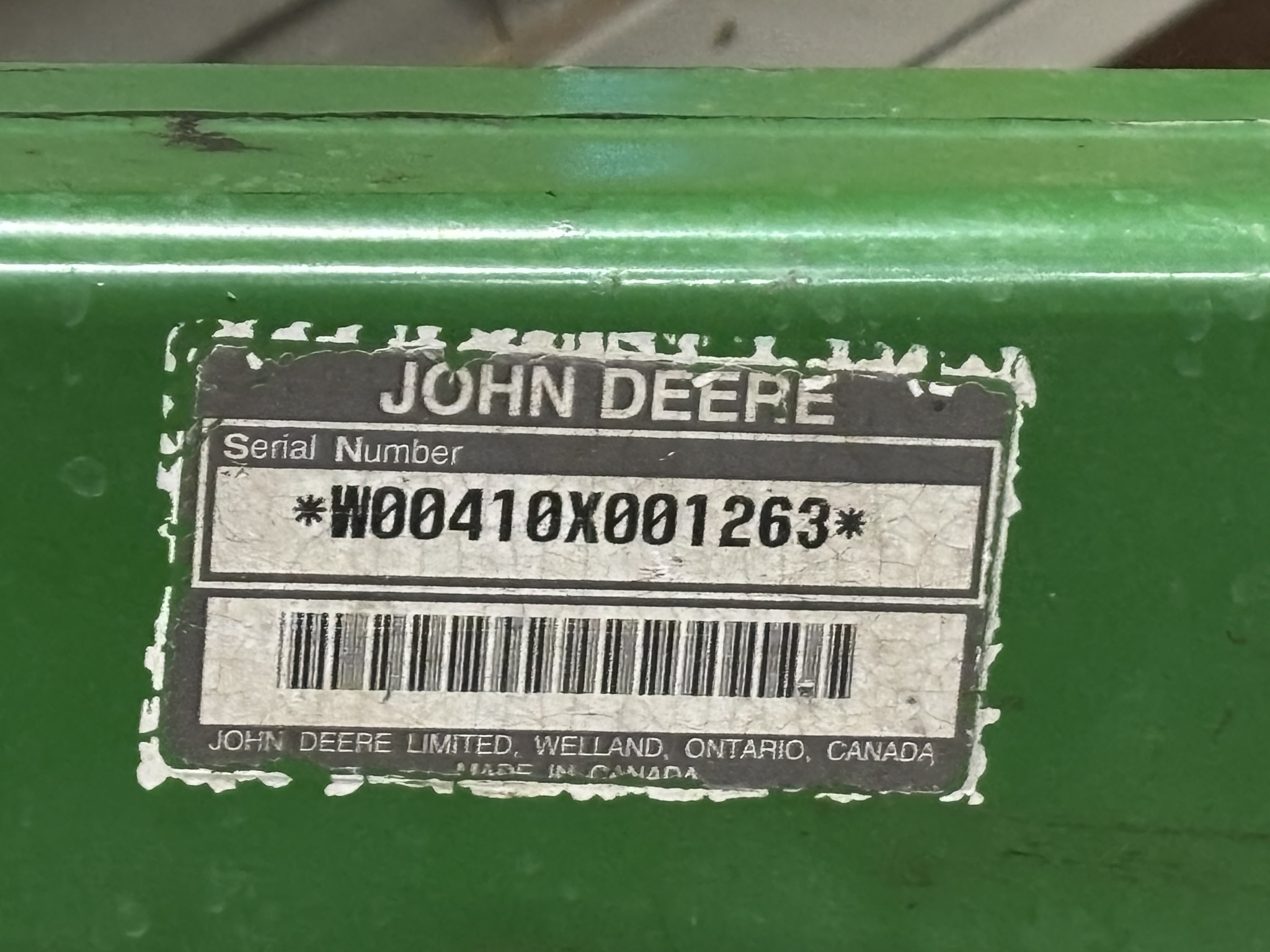  1998 John Deere 4100 at Heritage Tractor in Lexington, IL