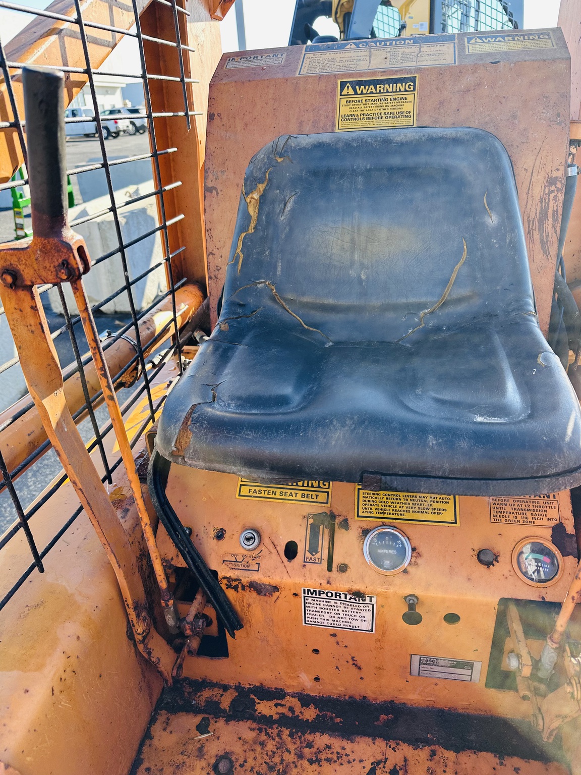 1977 Case 1816B Image 10