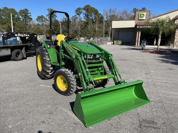 2025 John Deere 4044R