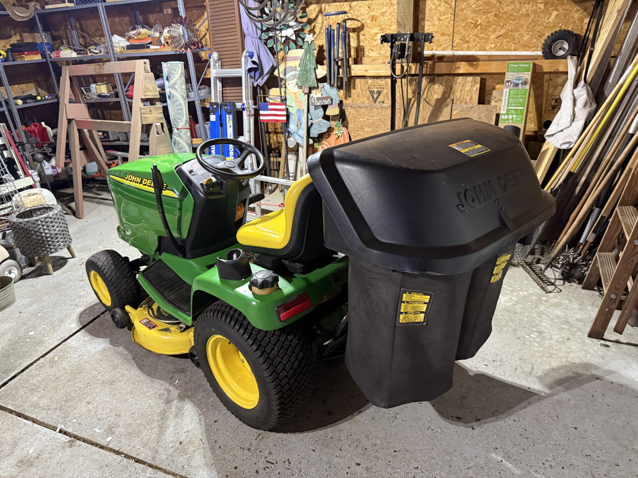 2000 John Deere GT225 Image 5