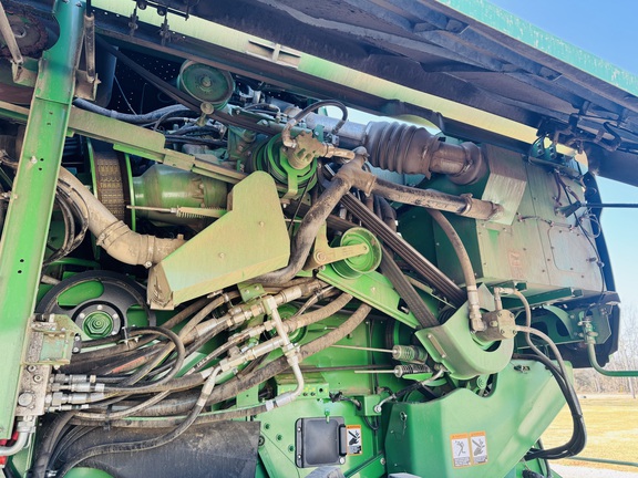 Photo of 2023 John Deere S780