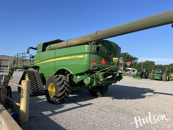 Photo of 2023 John Deere S780