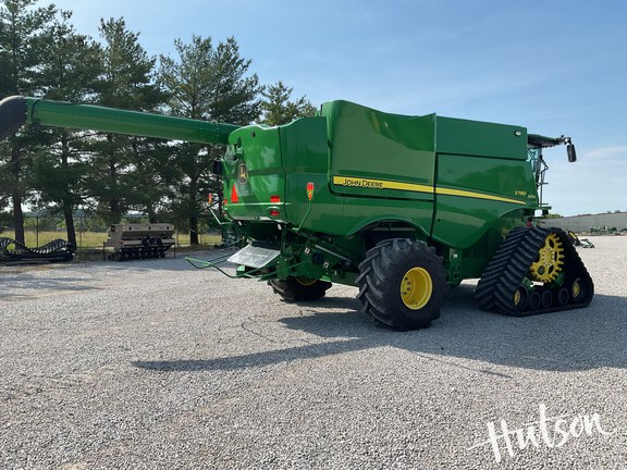 Photo of 2023 John Deere S780