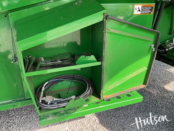 Photo of 2023 John Deere S780