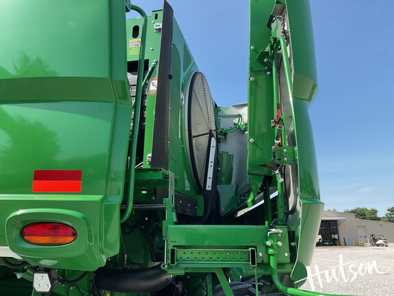 Photo of 2023 John Deere S780