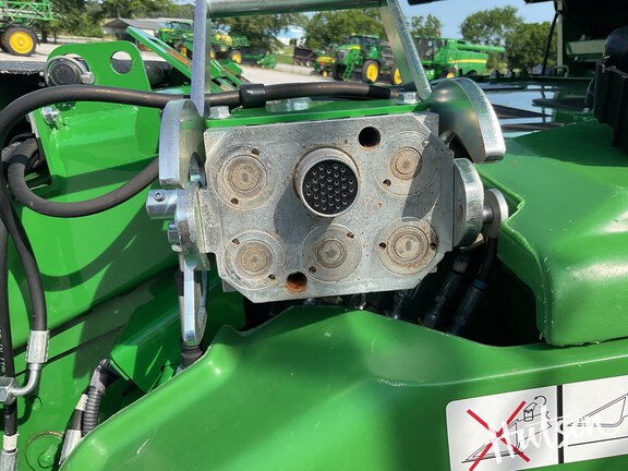 Photo of 2023 John Deere S780