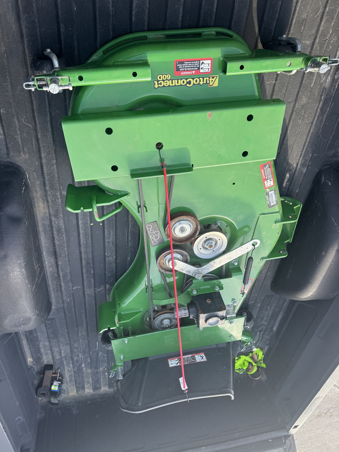 2016 John Deere 60D Image 3