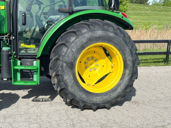 2021 John-Deere 5075E
