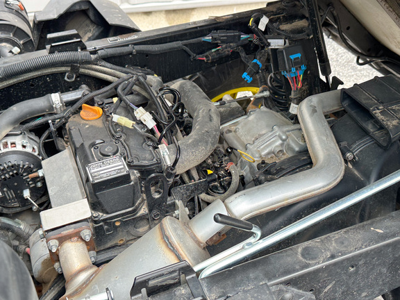 2025 John-Deere XUV 875M Diesel