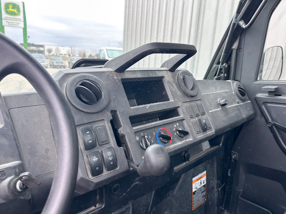 2025 John-Deere XUV 875M Diesel