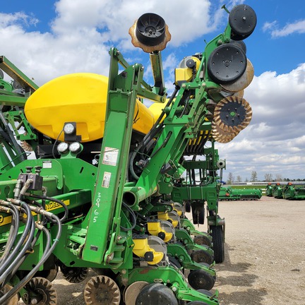 2004 John Deere 1790 (7th thumbnail)