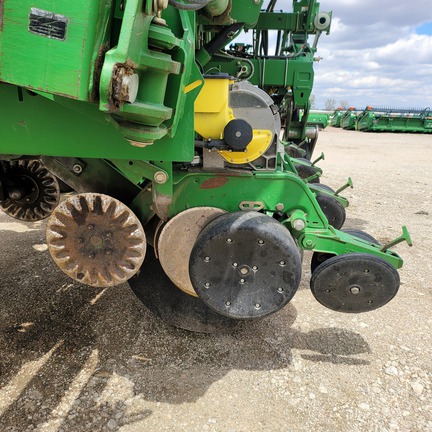 2004 John Deere 1790 (8th thumbnail)