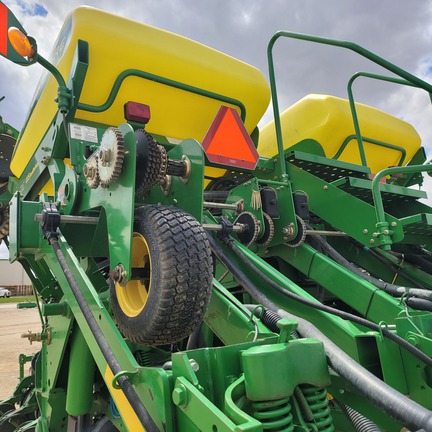 2004 John Deere 1790 (15th thumbnail)