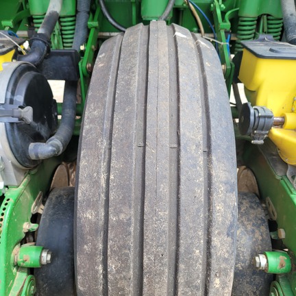 2004 John Deere 1790 (33rd thumbnail)