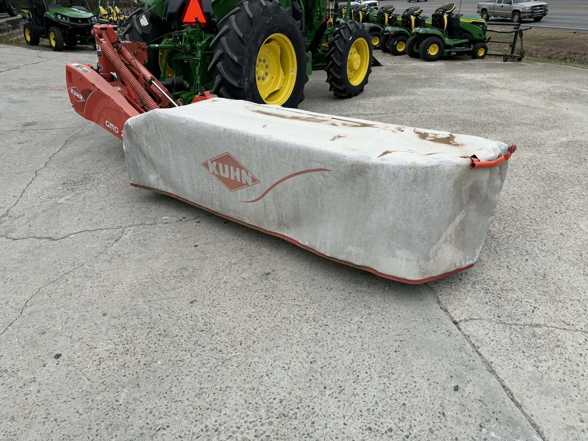 2017 Kuhn GMD240 Image 5