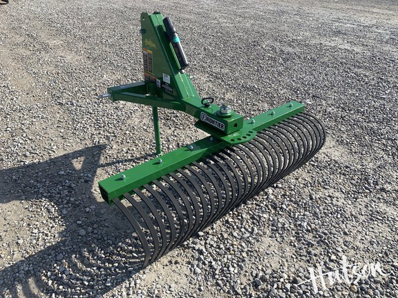 Photo of 2025 John Deere LR5060