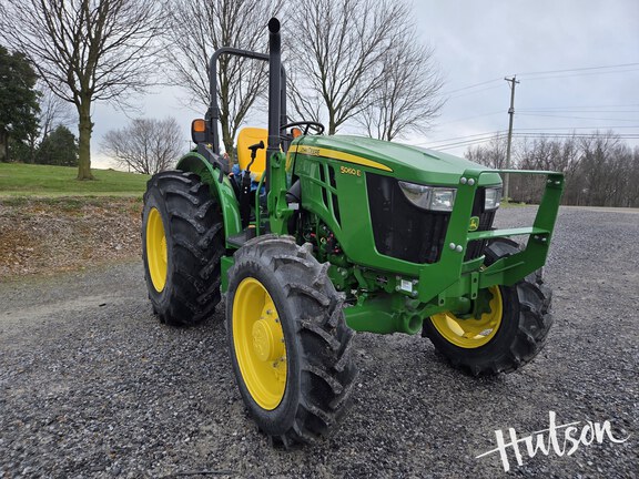 Photo of 2025 John Deere 5060E