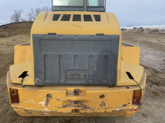 2000 John Deere 324H - Photo11