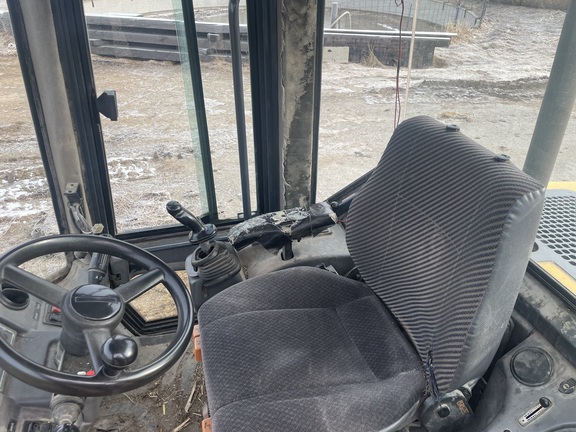 2000 John Deere 324H - Photo8