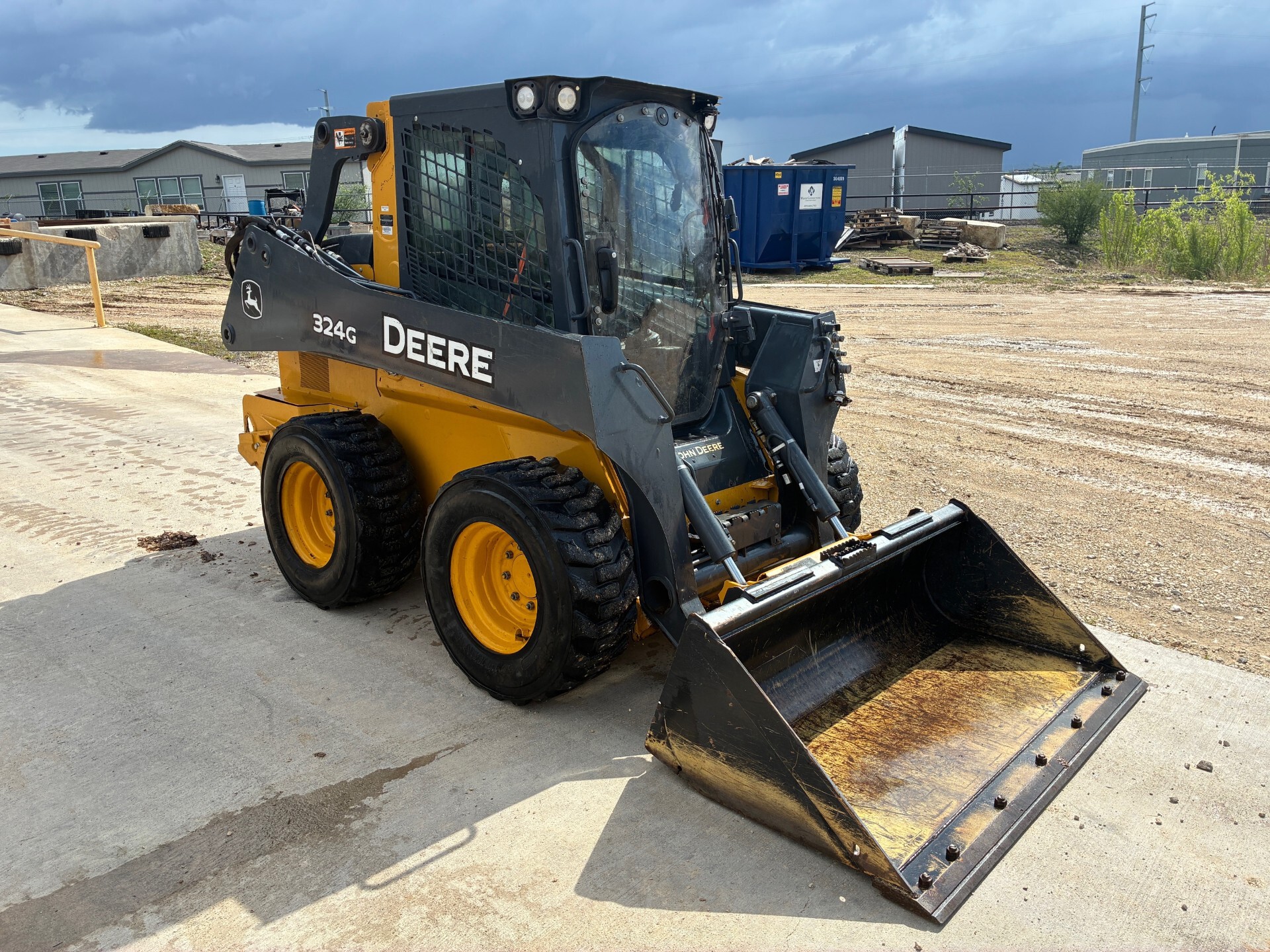 2019 John Deere 324G Image 3