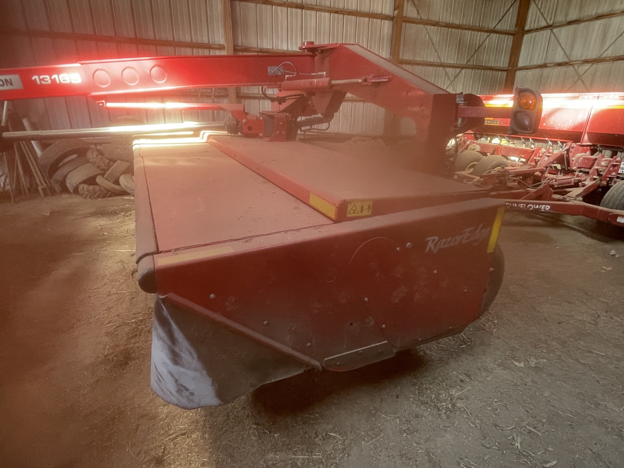 2022 Massey Ferguson 1316S Image 1