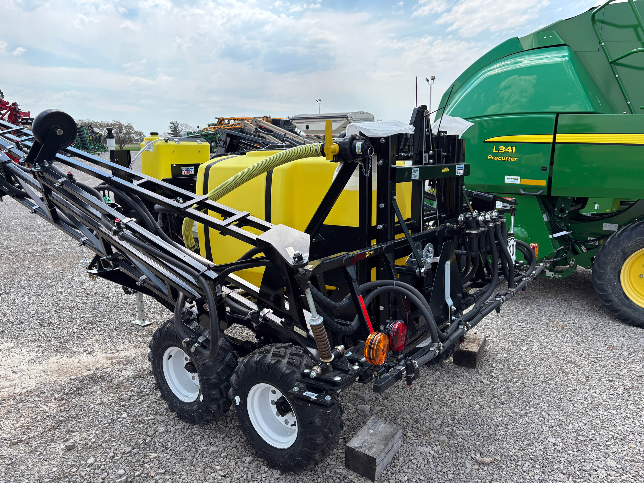 Used -- Top Air ATV200 Pull Type Sprayers at Koenig Equipment in Anna, OH - PhotoXL1