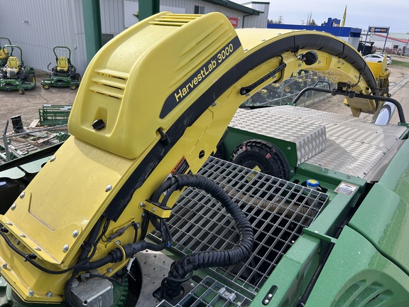 Used 2025 John Deere 9500 Self Propelled Forage Harvesters at Horizon Ag & Turf in Barrhead, AB - Photo19
