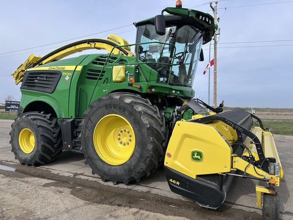 Used 2025 John Deere 9500 Self Propelled Forage Harvesters at Horizon Ag & Turf in Barrhead, AB - Photo6