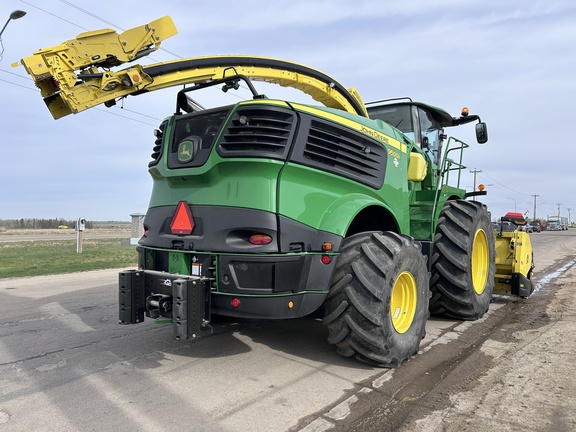 Used 2025 John Deere 9500 Self Propelled Forage Harvesters at Horizon Ag & Turf in Barrhead, AB - Photo7