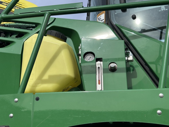 Used 2025 John Deere 9500 Self Propelled Forage Harvesters at Horizon Ag & Turf in Barrhead, AB - Photo24