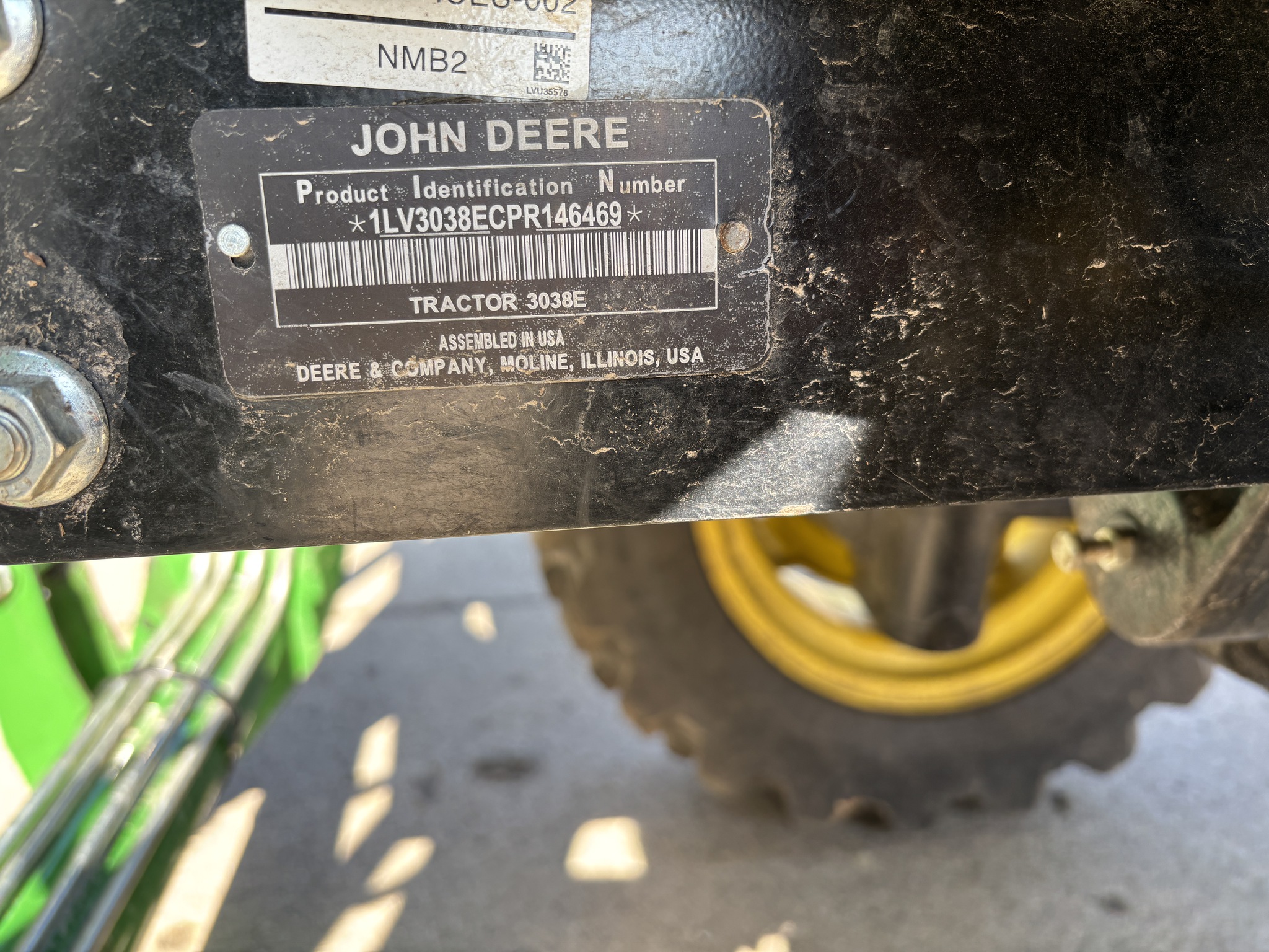 Used 2023 John Deere 3038E Compact Utility Tractors at Koenig Equipment in Richmond, IN - PhotoXL10