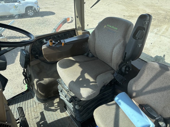2008 John Deere 8230 - Photo18