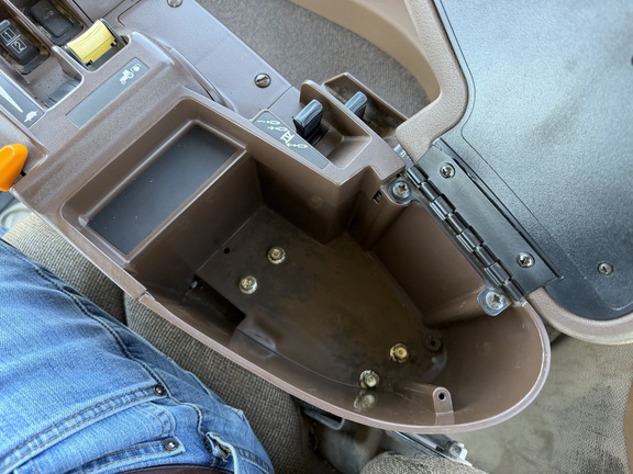 2008 John Deere 8230 - Photo38