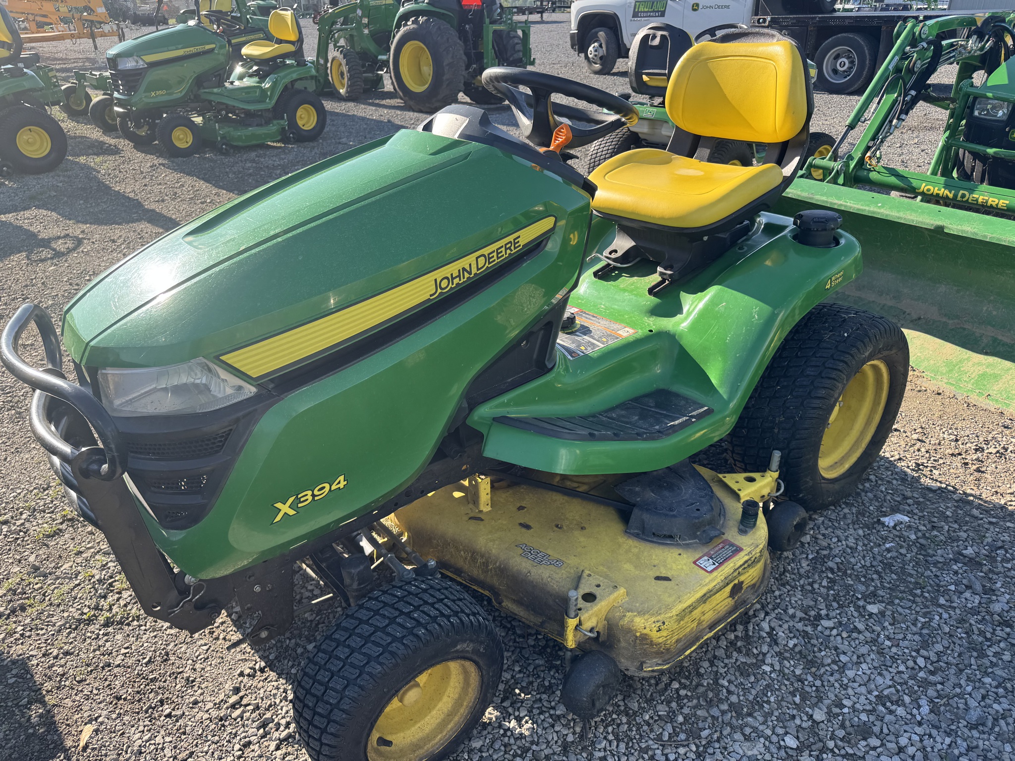 2017 John Deere X394 Image 2