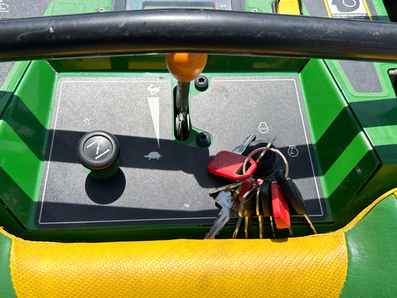 2024 John-Deere Q850R