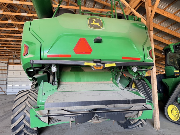 Photo of 2023 John Deere X9 1000
