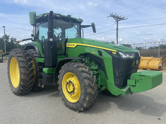 2023 John Deere 8R 340