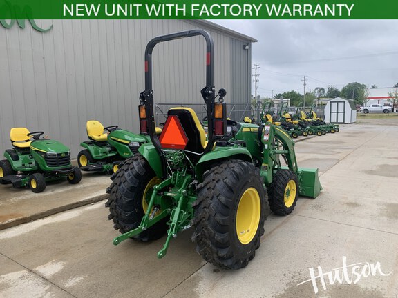 Photo of 2026 John Deere 3039R